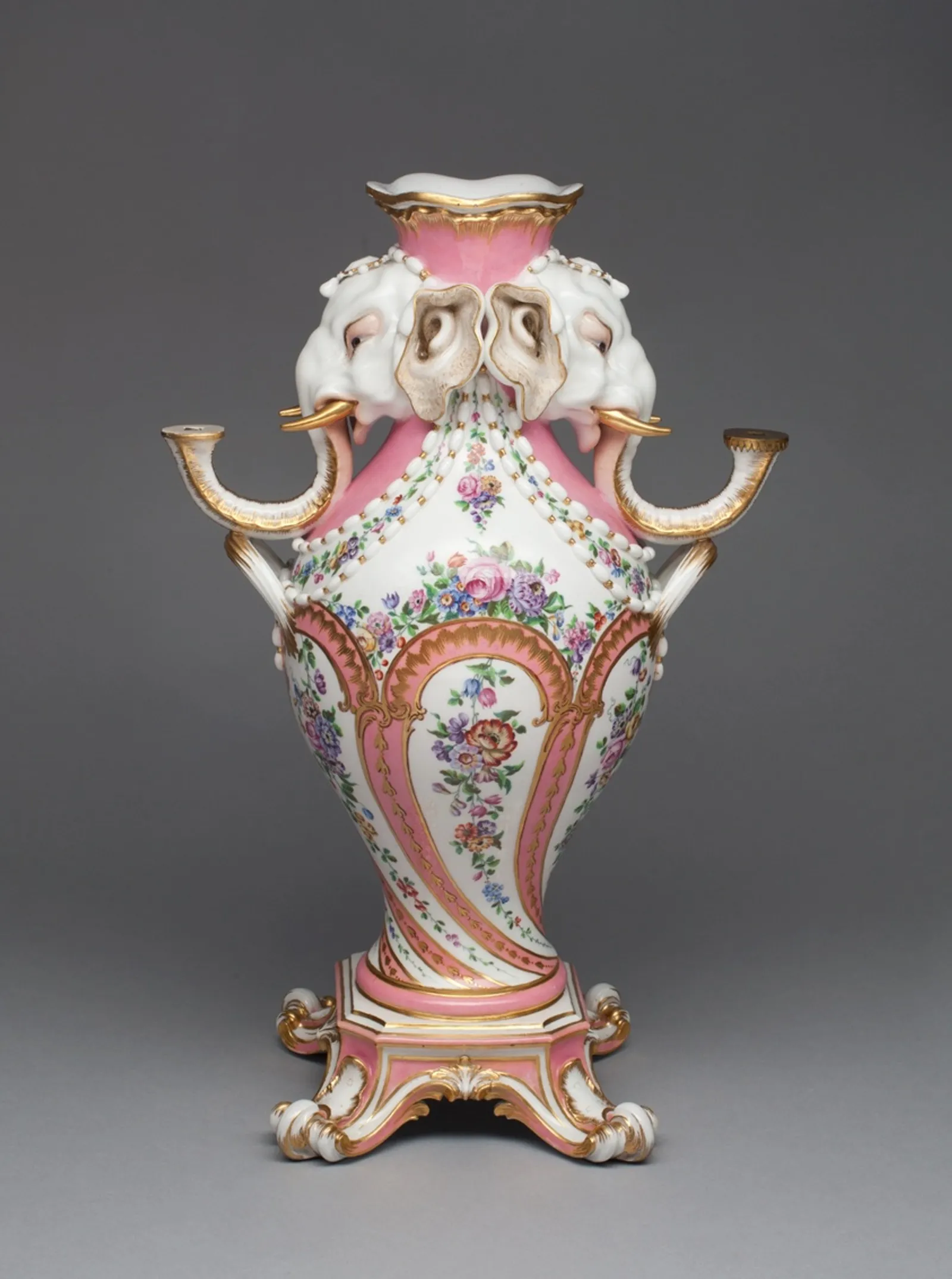 Elephant Candelabrum Vase (Vase à Tête d'Eléphant), Manufacture nationale de Sèvres, 1757–58
